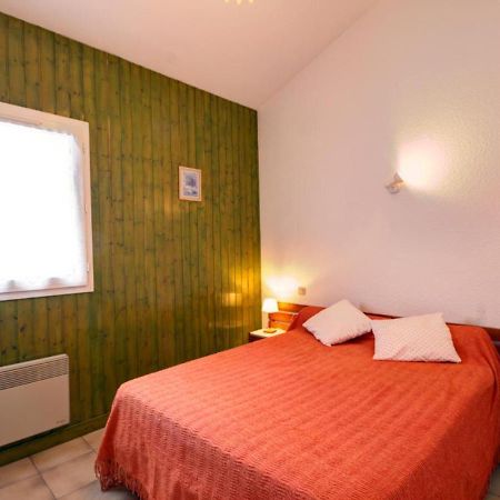 Gite Avec Cheminee, Terrasse Et Wifi - Animaux Acceptes - Fr-1-496-163 Usson-en-Forez Zewnętrze zdjęcie